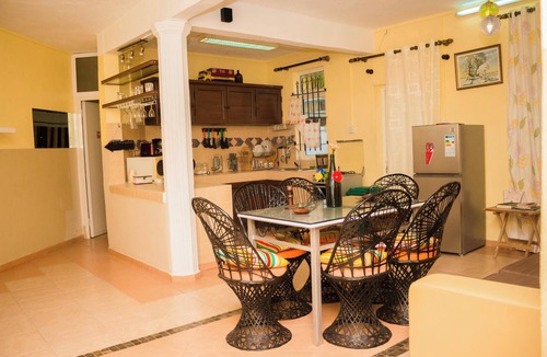 Pereybere Apartment | Homerez - Apartment in Pereybere