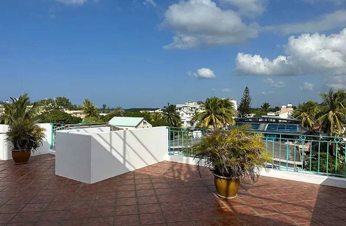 Blue Bay Apartment | Homerez - Apartment sea view in Blue Bay
