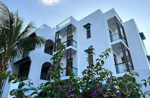 Blue Bay Apartment | Homerez - Apartment sea view in Blue Bay