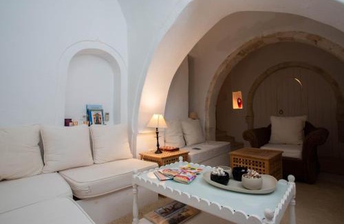 Erriadh Villa | La Maison Blanche - Djerba Houch