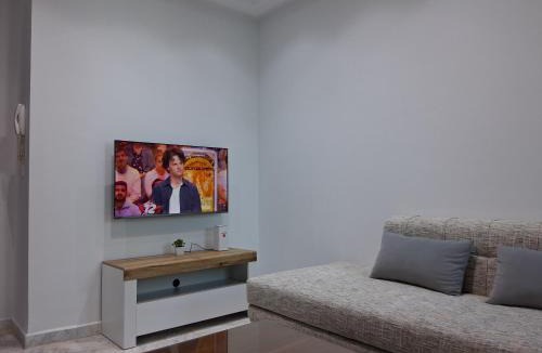 Les Berges Du Lac II Apartment | Lac 2 Luxury apartment C