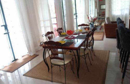 Albion House | Lakaz du bonheur