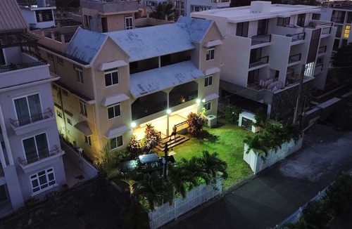 Mont Choisy Apartment | Le Diamant Vert Apartments @ Mont Choisy APT 102