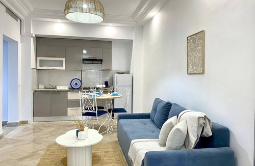 La Marsa Apartment | Le Petit Zéphyr House Near the Beach
