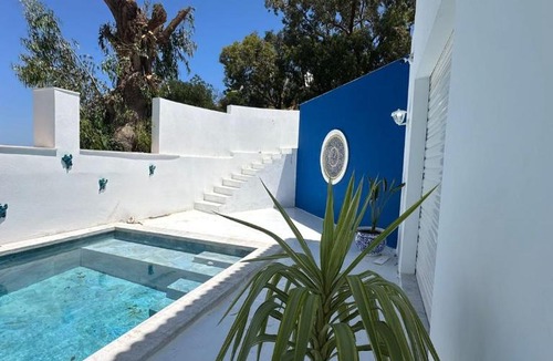 Marsa Cube Villa | Luxurious 4-Bedroom Villa with Private Pool in Marsa Tunisie
