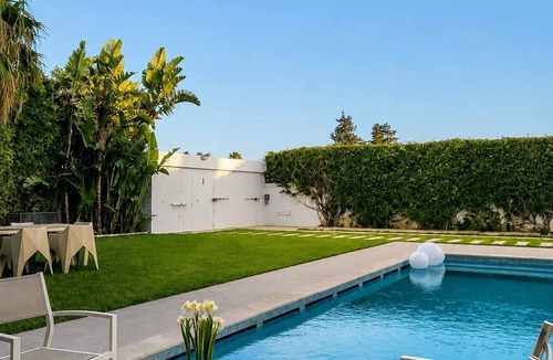 La Soukra Villa | Luxurious Contemporary Villa with Private Pool in Tunis