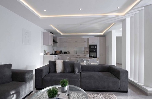 Sidi Dhrif Villa | Luxurious Villa in La Marsa Elegance Comfort & Ideal Location