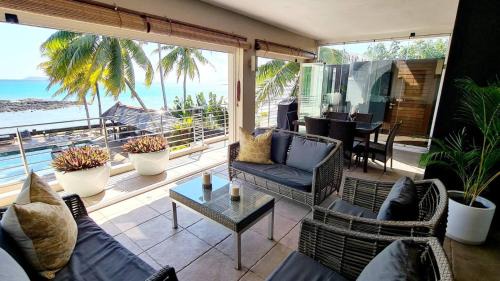 Cap Malheureux Apartment | Luxury 3BR Direct Beach Access & Pool