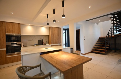 Trou aux Biches House | Luxury Escape – 5-Star Villa Just 200m from Trou aux Biches Beach