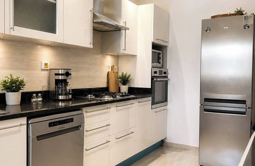 Ain Zaghouan Apartment | Luxury Oasis S 2 Comfort at the Garden in Carthage