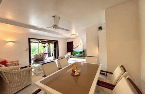 Trou aux Biches House | Maison Paradis