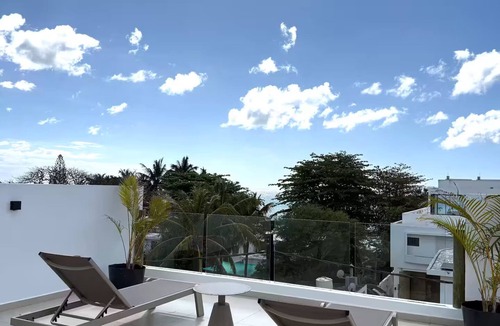 Pointe aux Biches Apartment | Marvelous 3-bedroom Oceanview Penthouse at Trou aux Biches