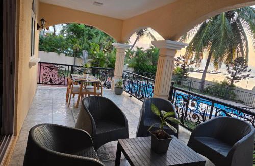 Pointe aux Biches Apartment | Ocean view
