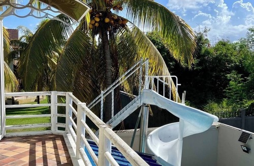 Grand Gaube House | Perfect Getaway: Private Villa with Pool and Water Slide.