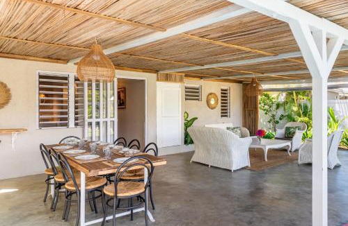 Grand Gaube Villa | Quaint tropical villa with pool in Grand Gaube