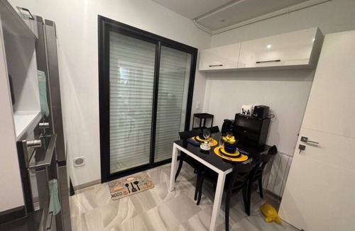 Nabeul Condo | Right on the water. A luxury apartment close to everything!