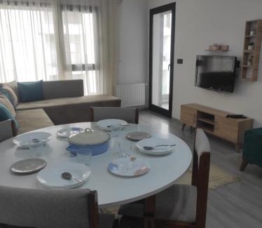 Bou Mhel el-Bassatine Apartment | S1 meuble haut standing neuf