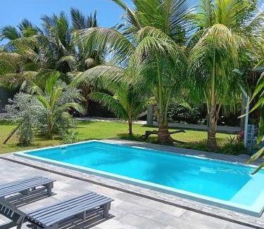 Roches Noires Villa | Serene 3-Bedroom Villa with Private Pool in Roches Noires