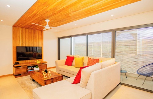 Pereybere Apartment | Stunning apartment close to the beach