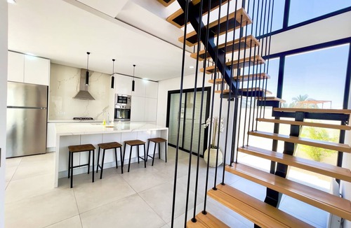 Djerba Midun House | Stunning home overlooking the ocean and the golf course
