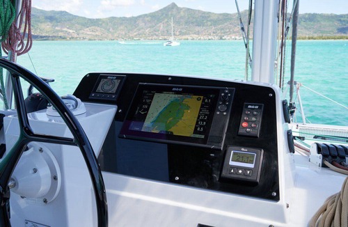 Black River Boat Rental | Sun-Kissed Sailing Adventure in Distrito Riviere Noire, Mauritius