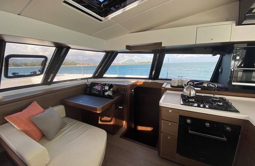Black River Boat Rental | Sun-Kissed Sailing Adventure in Distrito Riviere Noire, Mauritius