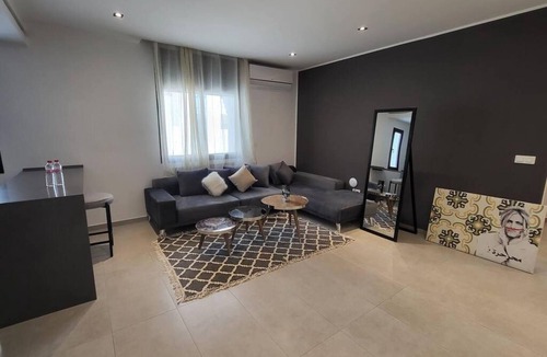 Les Berges du Lac Apartment | Sunset 303 Brand new apt With gym in Lac 1