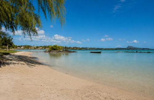 Calodyne House | The Beach Lounge by Mauritius-Direct