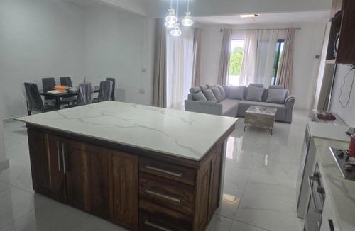 Belle Mare Villa | The Serenity Villa