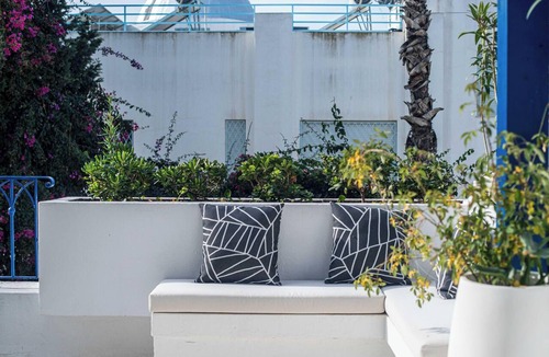 Sidi Bou Said Villa | Les Bleus d'Amen | Heated Pool Blue Villa