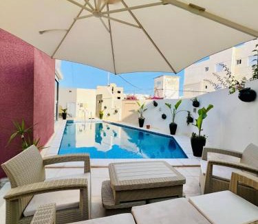 Rejiche Apartment | Villa Caesar Piscine privée