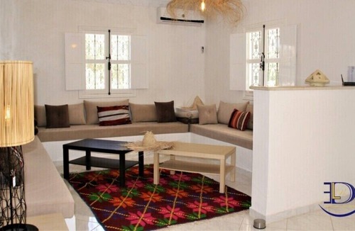 Aghir Villa | Villa de Standing Lotus 300m2, Sans Vis-a-vis, Piscine, Close, 1km de la Plage