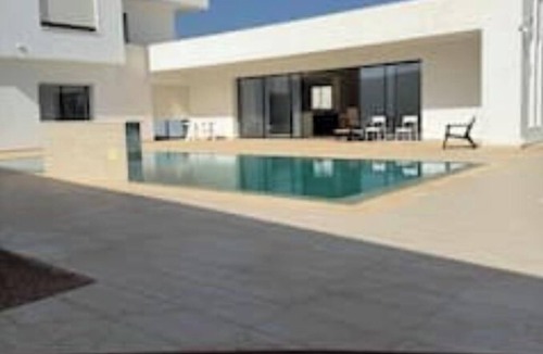 Aghir Villa | Villa la douce