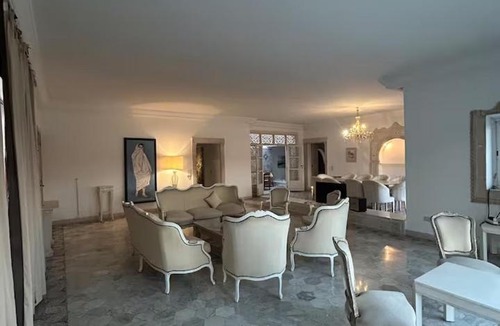 La Soukra Apartment | Villa marbré