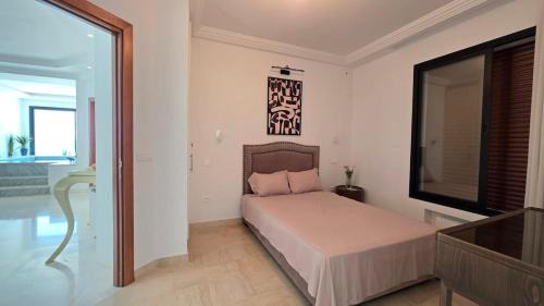 Beni Khiar Villa | Villa with 2 pools, 2 lounges, and 6 suites on the beach