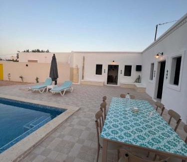 Djerba Villa | Villa Zina s3