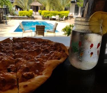 Fond du Sac Bed & Breakfast | Villas Rocher