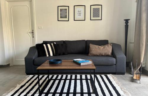 La Marsa Apartment | Work and Wave cosy studio at La Marsa