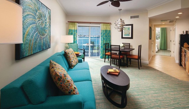 2 BR Lockoff Villa, Harborside Resort at Atlantis, Sleeps 8, JUNE 4-11, 2027 in Paradise Island