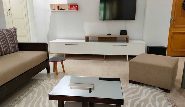 A chic, strategic apartment in l'Aouina
