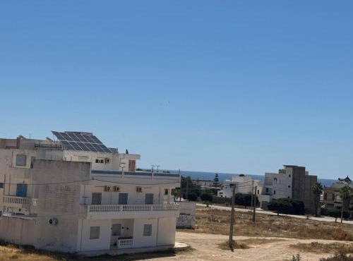 Appartement a Beni khiar meublé a 5 minutes a pieds