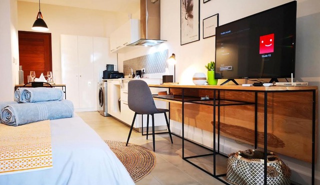 Avya's Studio 117 at Ebene Square, Ebene