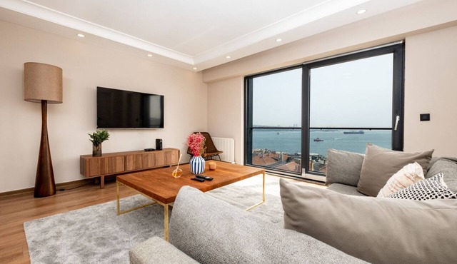 Bosphorus View 2BR - Modern Design - Central Apartments in İstanbul