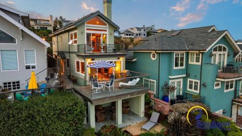 Capitola Cliff House in Capitola