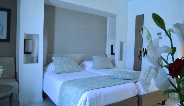 Club Palm Azur - Families and Couples