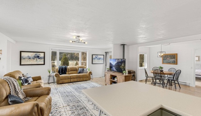 Comfy Quiet Family Lake House in Wolf Creek