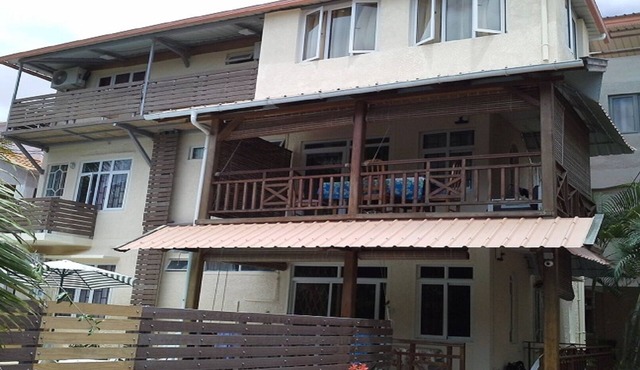 Dauphin Apartment. 2 Bedroom self catering apartment at Mon Choisy Mauritius
