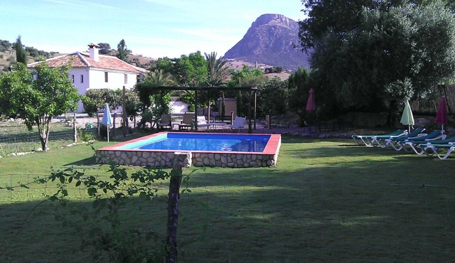 Fabulous Country House, private pool, AC units in all rooms, wi-fi. Grazalema in Grazalema
