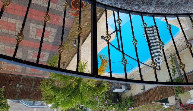 FAIZZIA VILLA FIRST FLOOR