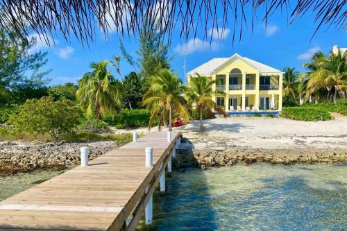 HIdden Treasure by Grand Cayman Villas & Condos in Half Moon Bay